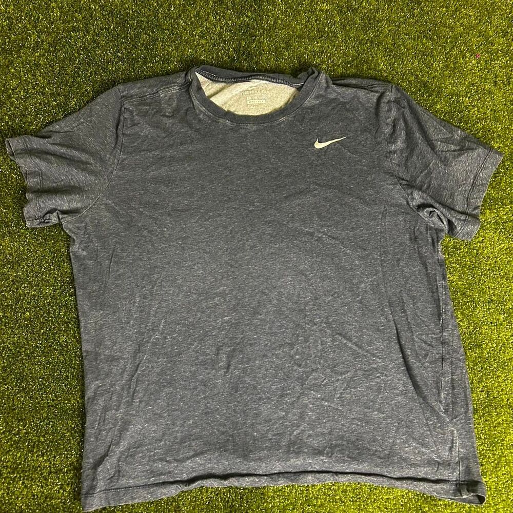 Nike Men's T-shirt
